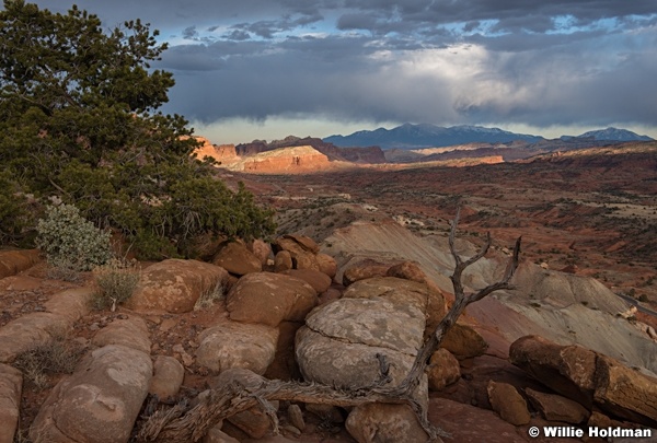 Capitol Reef Henry Mountains 041120 3030