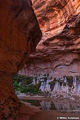 Glowing Escalante Canyon Utah 051222 4625