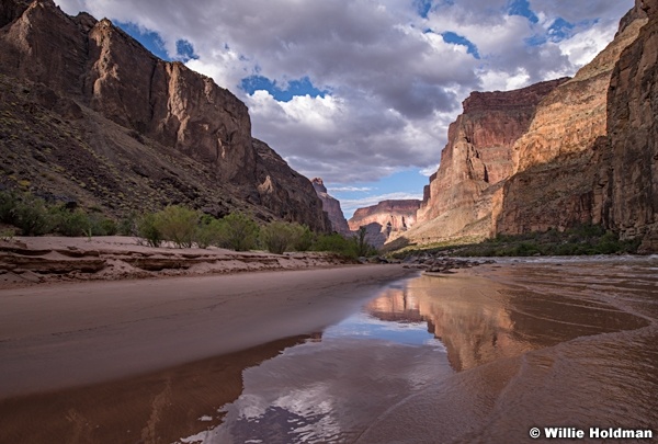 Canyon Light Grand Canyon 042219 6155
