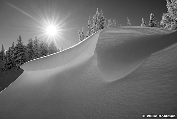 Cornice Wave Snow 120418 9335 5 BW