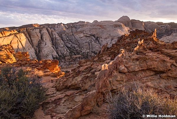 Craggy Rim Light Capitol Reef 102719 3068 3