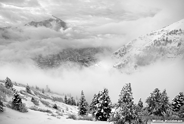 Cascade Clouds BW 021512 50