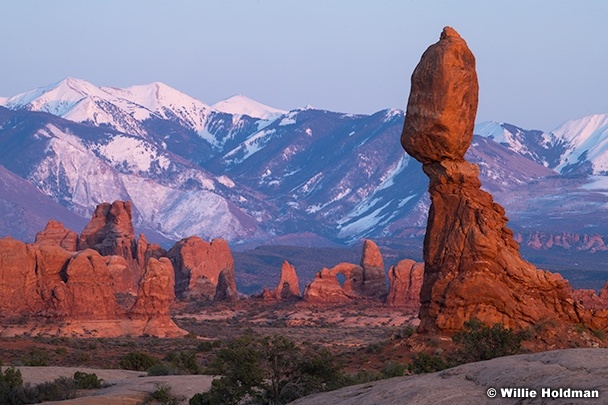 Balancing Rock Arches 040625 2327