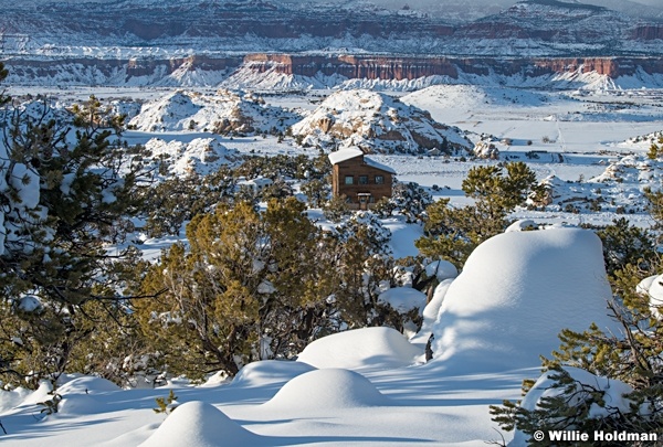 Teasdale Plateau Snow 031724 8197