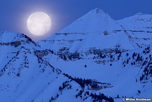 Full Moon Southfork F121318 4 2 1