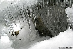 icecave051608 9750
