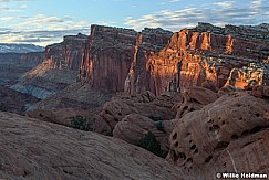 Layered Cliffs Capitol Reef 031020 4099