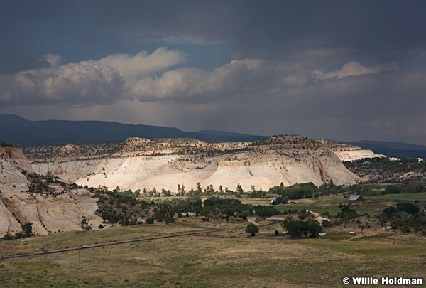 Escalante Town 08201