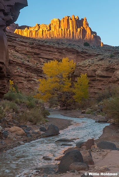 The Castle Sulpher Creek Utah 6422