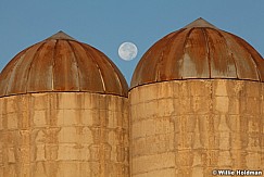 Full Moon Silo 100312 214