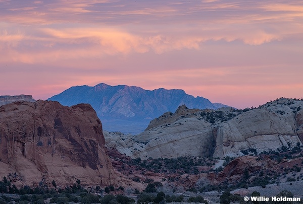 Burr trail Sunset 122126 0720 2