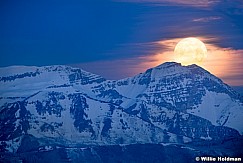 moon set over timpanogos 050620