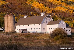 McPolin Barn Pink 100713 0285