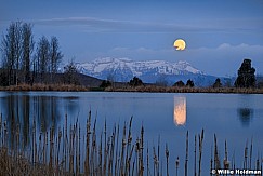 Timpanogos Moonset Pond 042918 7476