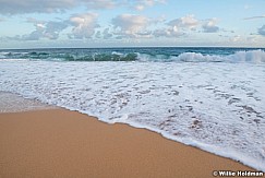 Beach Front Waves 101421 4256