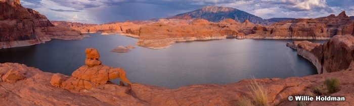 Lake Powell Navajo Mountain 0172519