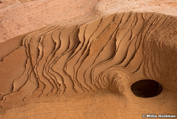 Hole Lines texture 040313 01062