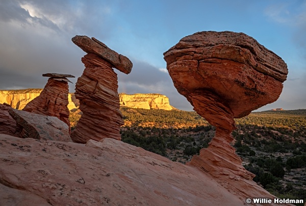 Balanced Rocks 101424