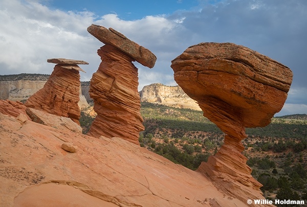Kanab balanced rocks Utah 101424 2926