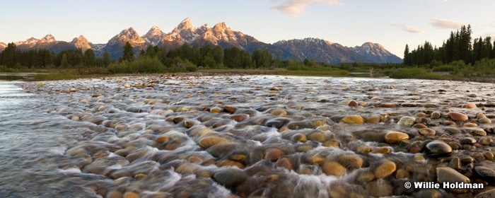 Tetonriverrockpanwide071209