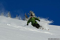 ski01120800092