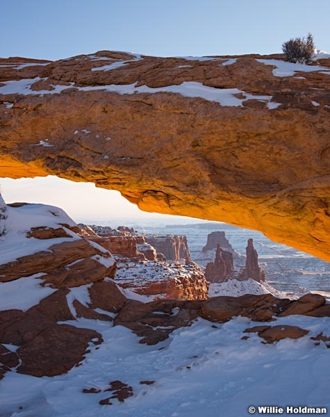 Mesa Arch Washer Woman 020216 1850