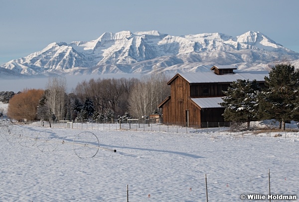 Timpanogos Snow Heber Barn 121121 8738 2