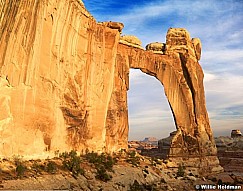 Angelarch032109F