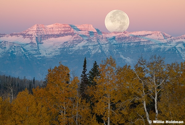 Full Moon Timpanogos AutumnF 100725 2184 2