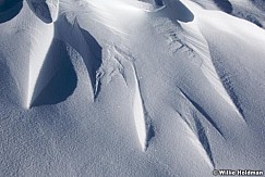 Snowabstract032709 548