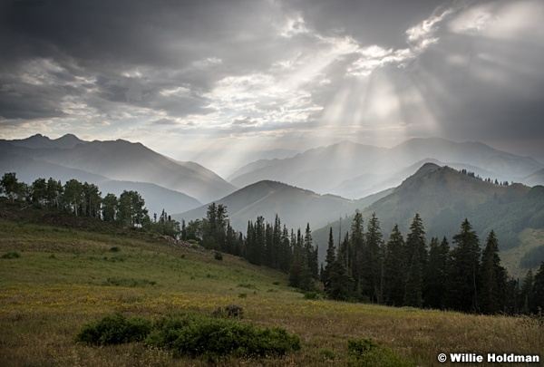 Sun Rays Storm Mountain 090516 9441 3