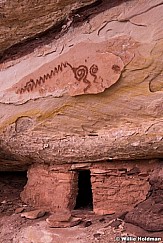 Indian Ruin Petroglyph 042614 7201