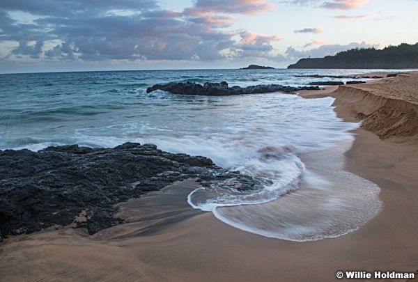 Secret Beach sunrise Kauai 101421 4121