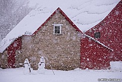 Snowman Midway Barn 011215 2