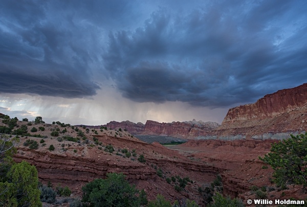 Capitol Reef Approaching Storm 072922 6578
