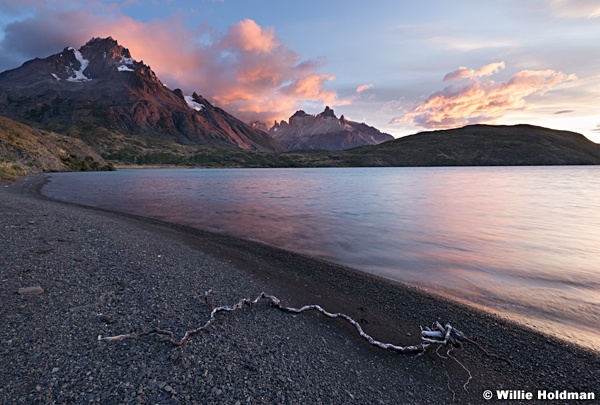Patagonia Lago Pehoe 031516 7591