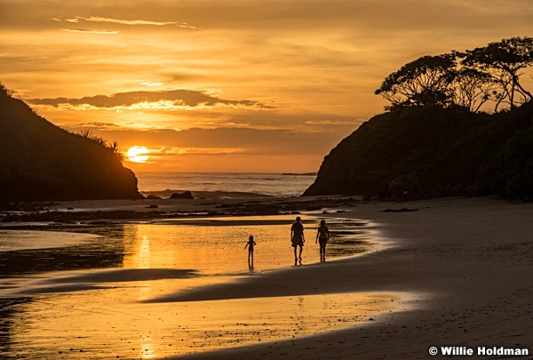 Costa Rica Beach Walk 062417 75431